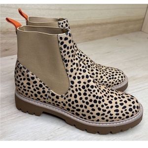 Dolce Vita Women's Pepper Cheetah Print Chelsea Boots Size 7M